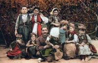 Ένα blog, μια ιστορία... Γενεαλογικά δένδρα του Βαλτινού (1850 -2005)