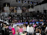 Royal Summer Club στην οδό Καλαμπάκας 