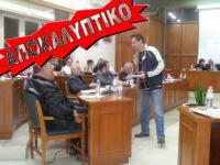 Βγήκαν τα μαχαίρια στο κίνημα 