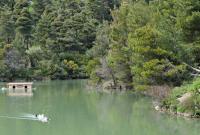 Η λίμνη Μπελέτσι, μια από τις ομορφότερες γωνιές της Αττικής
