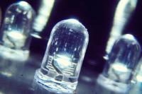 Έρχεται το Li-Fi: Μια τεχνολογία 100 φορές ταχύτερη από το Wi-Fi - Υπερταχεία, ασύρματη πρόσβαση στο Ίντερνετ