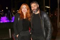 Εδώ καιγόμαστε, βουλιάζει η χώρα, με ποια γκόμενα είμαι εγώ;
