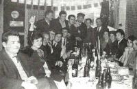 Εξοχικόv κέντροv 