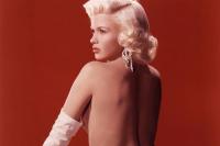 Jayne Mansfield: Η σeξοβόμβα της δεκαετίας του 50 που αποκεφαλίστηκε σε τροχαίο