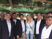 Ποιά... ΝΟΔΕ, ποιός... Τρέλλης και ποιός... Κουτσονάσιος !