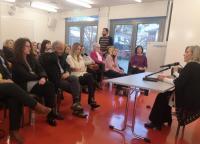 Συγκίνησε το κοινό η κα Μαγρίζου στη παρουσίαση του βιβλίου «Το βραχιόλι της φωτιάς» στη Βιβλιοθήκη Καλαμπάκας