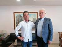 Ο Πρόεδρος  της Πολυθέας Γιάννης Χελιδώνης στηρίζει Αλέκο στην Καλαμπάκα