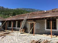Προχωρούν οι εργασίες συντήρησης και αποκατάστασης στο Σχολικό Λαογραφικό και Ιστορικό Μουσείο της Πιάλειας