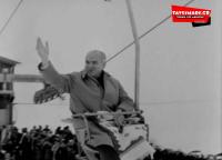 Φεβρουάριος του 1969 - Καρακόλι Μετσόβου, με γραβάτα και κουστούμι στο τελεφερίκ ...!