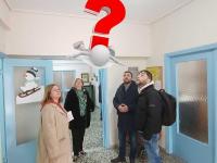 Αλήθεια, τι... κοιτάνε ? Τι... 
