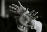 O «γνωστός ποινικολόγος» και άλλες ιστορίες υπαρκτού σουρεαλισμού…