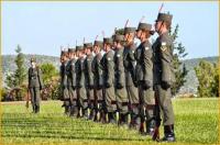 Οι περιζήτητες στρατιωτικές σχολές, μέχρι πριν λίγα χρόνια, πλέον αναζητούν  σπουδαστές...  