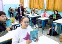 «Εναλλακτικά μαθήματα Ιστορίας στο 9ο Γυμνάσιο Τρικάλων, μέσα από την παρουσίαση «εξωσχολικών» βιβλίων και Λευκωμάτων Τέχνης της Σχολικής Βιβλιοθήκης»