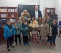 Χριστουγεννιάτικες μελωδίες ακούστηκαν στις Διευθύνσεις Εκπαίδευσης Τρικάλων