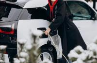 Το φιάσκο με τα ηλεκτρικά αυτοκίνητα - 13 μύθοι και αλήθειες! Γιατί δεν κάνουν για όλους στην Ελλάδα