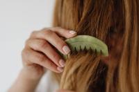 Τα 4 μεγαλύτερα λάθη στο hairstyling που μπορούν να καταστρέψουν και να φθείρουν τα μαλλιά σας