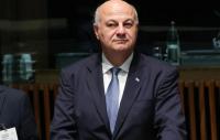 Ενδεχομένως να έχουν δοθεί παράνομα, είπε ο άνθρωπος...