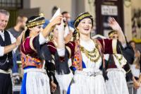  «Η Πύλη Philoxen-εί την Παράδοση. Γεύσου και χόρεψε μαζί μας