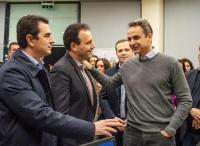 Παραπολιτικό: Ποιόν αγαπάει περισσότερο ο Κυριάκος ? (Μια πολύ ενδιαφέρουσα εξέλιξη και για τα Τρίκαλα...)