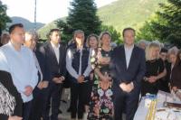  Πολιτικοί σε... δράση (δηλαδή, για τα πανηγύρια !)